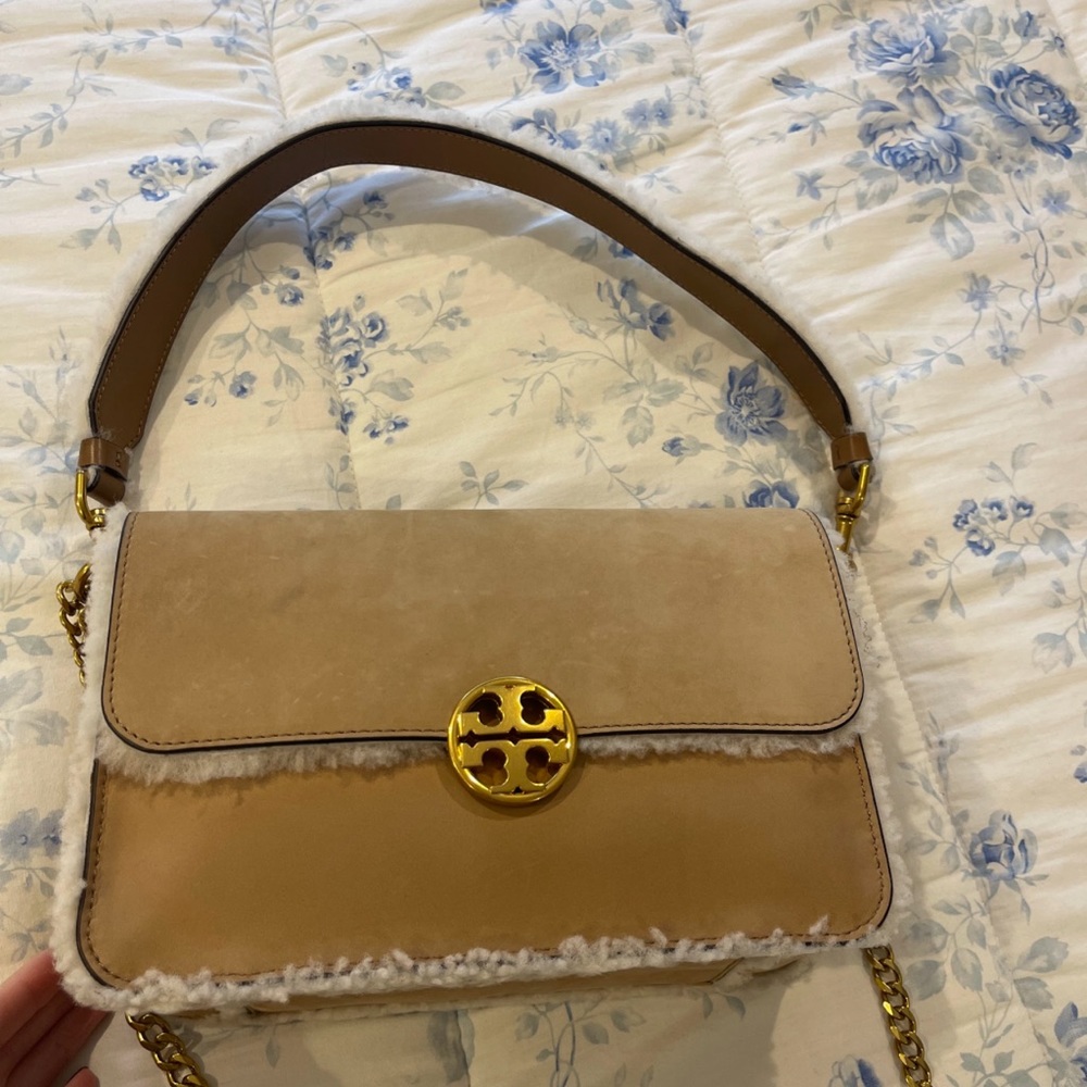 TORY BURCH FUR BAG WITH CHAIN